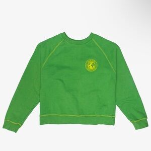 Green Sweatshirt with Logo. Lisa says Gah brand